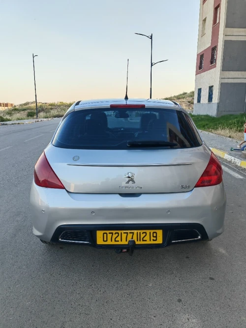 Peugeot 308 2012 ALLUR