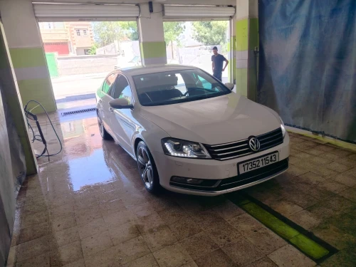 Volkswagen Passat 2015 Elegance 