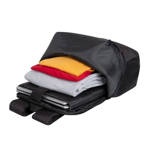 PROMO Sac à Dos RIVACASE 8068 + Bouteille de sport