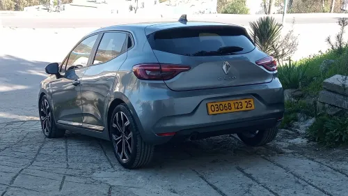 Renault Clio 5  2023 Evolution
