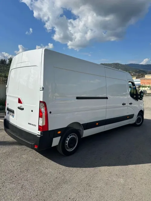 Renault Master 2025