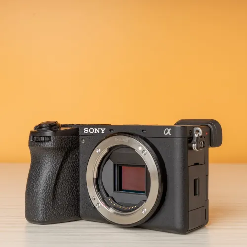 Sony A6700 boitier nu en excellent état batterie et chargeur