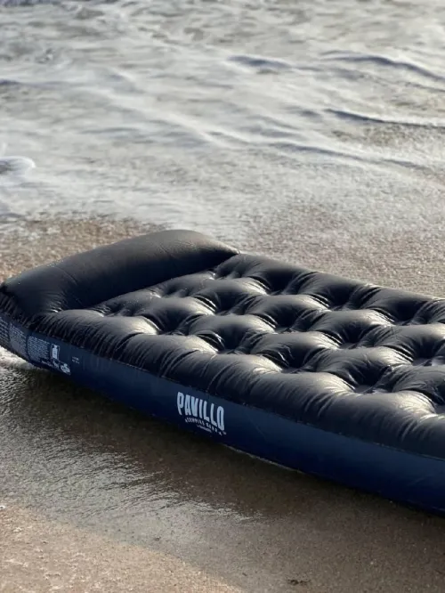 Matelas  gonflable bestway 1.85 m sans pompe 
