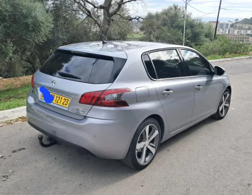 Peugeot 308 2021 