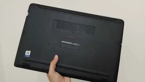 Pc Portable Dell Latitude i5 8eme 8/256gb ssd 15,6 pouces Garantie