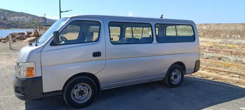 Nissan Urvan 2009