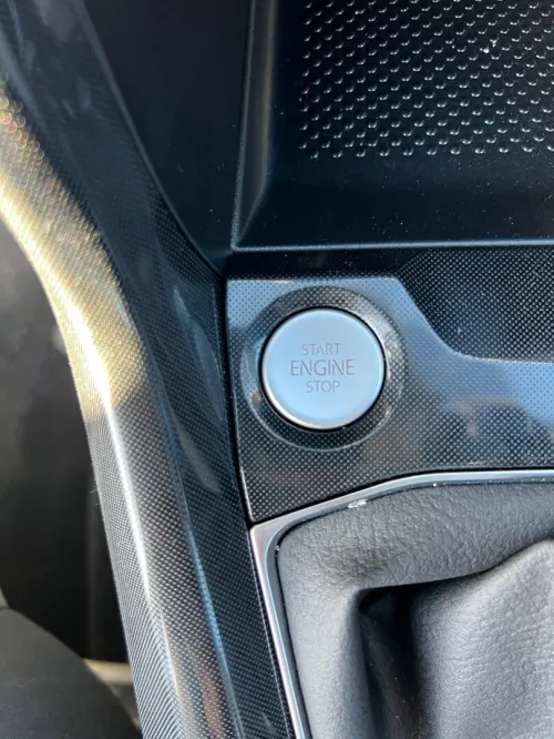 Volkswagen Tharu 2026 Xr
