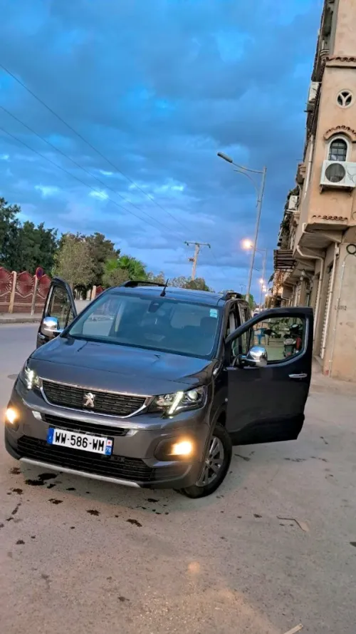 Peugeot Rifter 2022 
