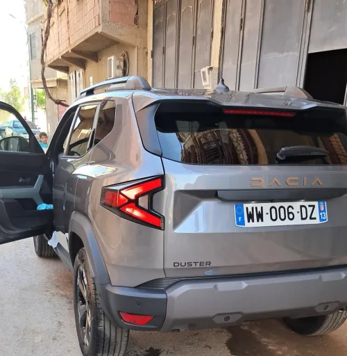 Dacia Duster 2025 Extrem gold
