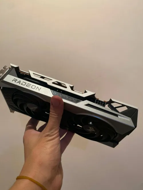 RX 6600 XT SAPPHITRE NITRO +