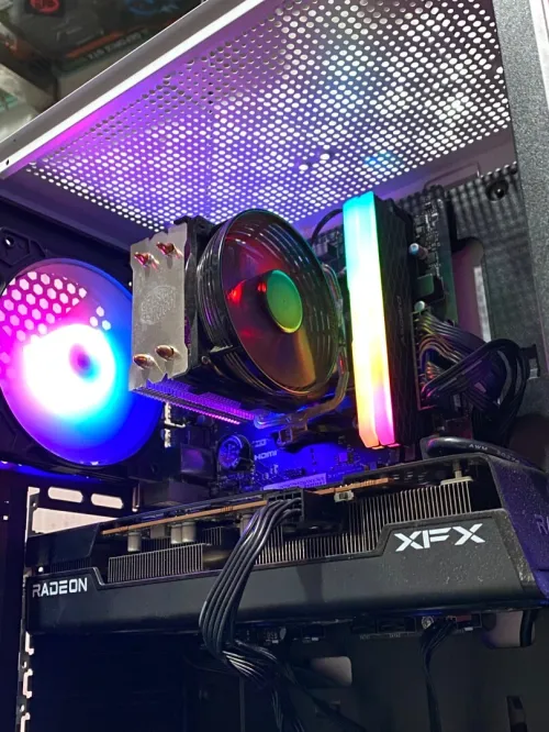PC GAMER RYZEN 5 5600 RX 6600 XT 8GB