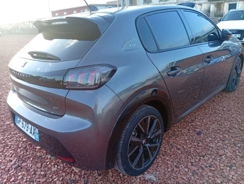 Peugeot 208 2023 GT