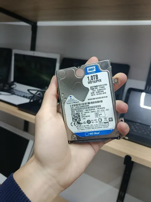 Disque Dur 1TB avec plusieurs jeux installés Très bon état