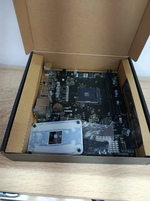MSI B450M-A PRO MAX ATX VGA INT DDR4