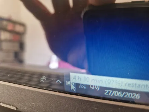 Hp i3 5ème gen, 8gb,1tera, double carte graphique