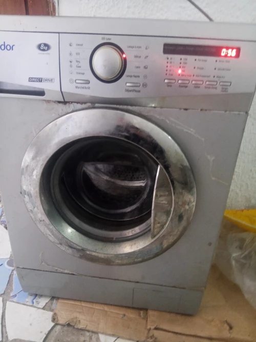 Machine à laver Condor 8kg bon état