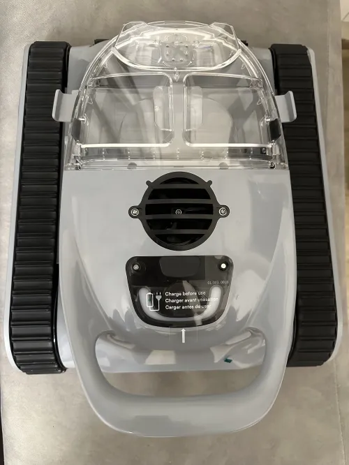 Robot nettoyeur pour piscine Seauto