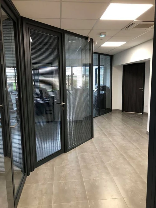 Cloison et séparation bureau 