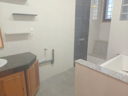 Location Appartement Niveau de villa F5 Alger Draria