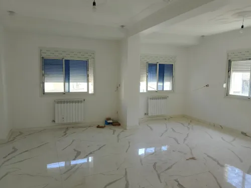 Location Appartement Niveau de villa F4 Alger Draria