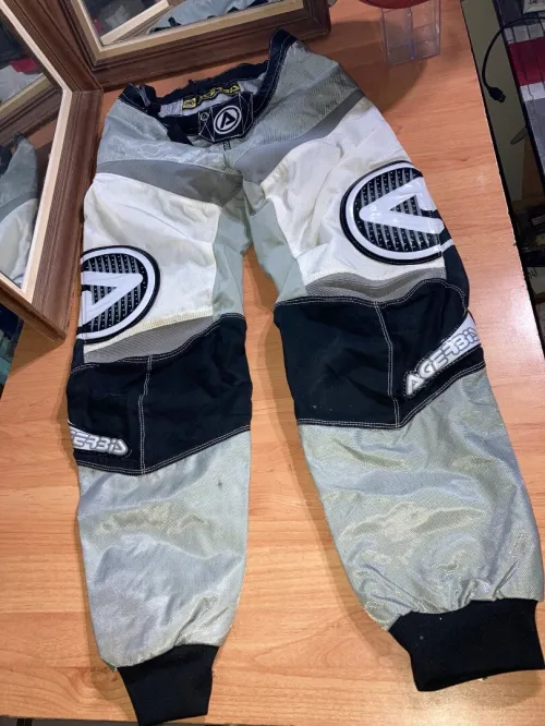 Vêtements moto