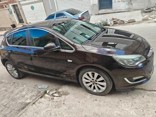 Opel Astra 2017 COSMO