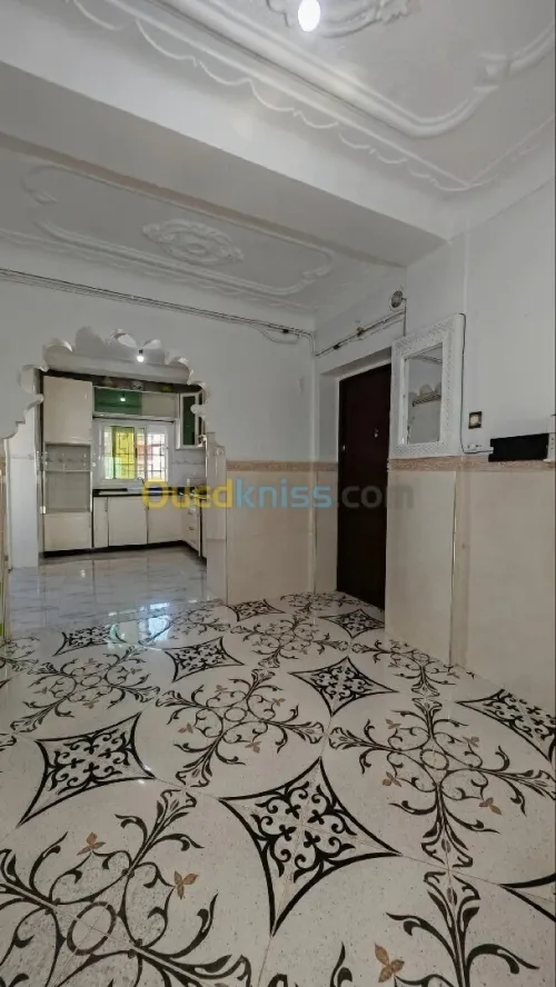 Vente Appartement F4 Tipaza Kolea