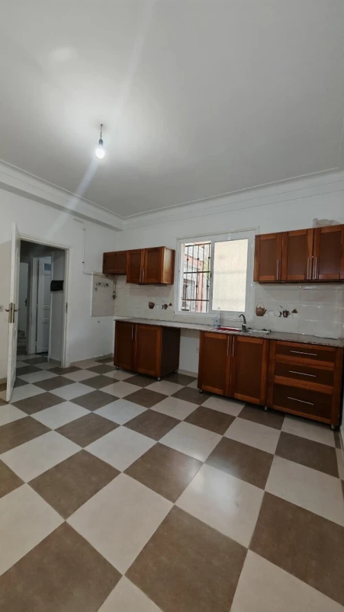 Vente Appartement Niveau de villa F3 Tipaza Kolea