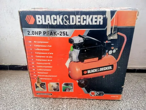 Vend compresseur d'air BLACK Decker 25L