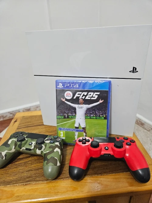 ps4 blanche 12.