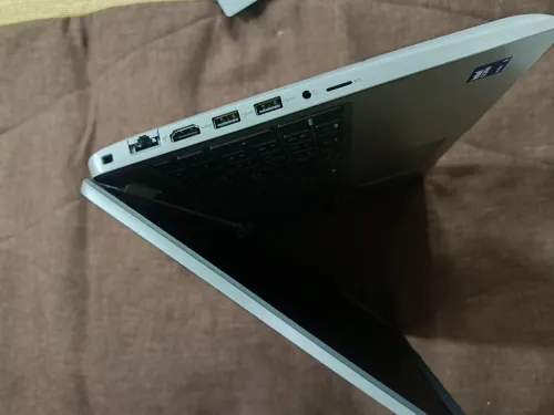 Dell precision 3590