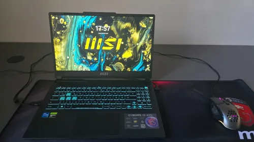 Laptop MSI Cyborg 15 A12V