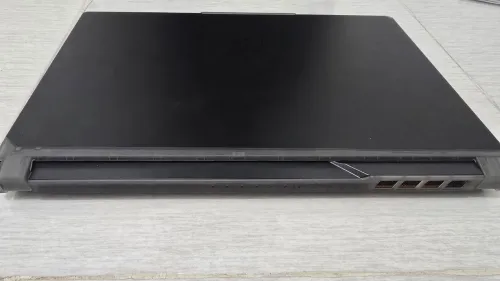 Laptop MSI Cyborg 15 A12V