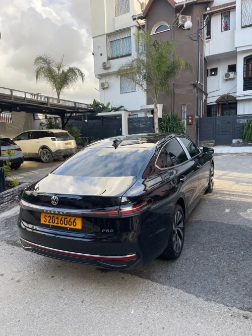 Volkswagen Passat 2025 Pro
