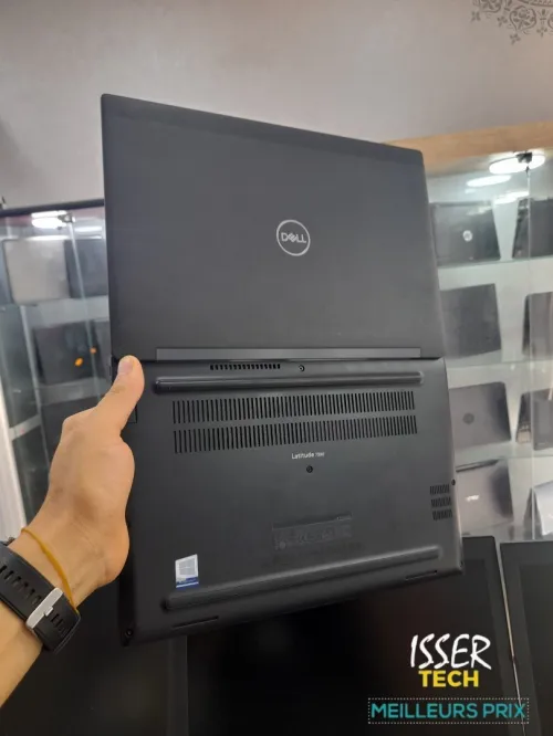 UltraBook DELL LATITUDE 7390  Intel core i7 8550u vpro 2.3Ghz / 8GB . 256 GB SSD-13,1" TACTILE  .