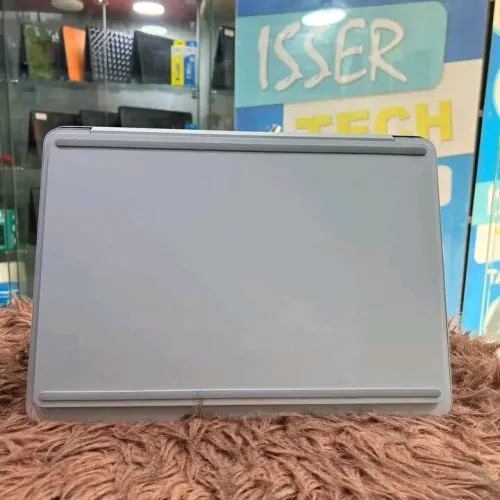 Surface Laptop Studio  Intel core i7 11370H - 16GB 512 GB SSD Nvme  Ecran 14,4" 2K Tactile Rotatif 