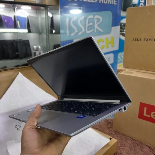 ASUS ExpertBook Core 5 210H 16GB 512GB SSD NVME NEUF