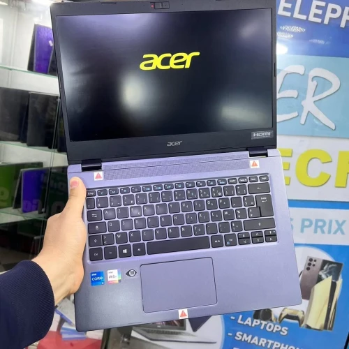 ACER TravelMate P -  Intel Core i5-1135G7 8 Mo