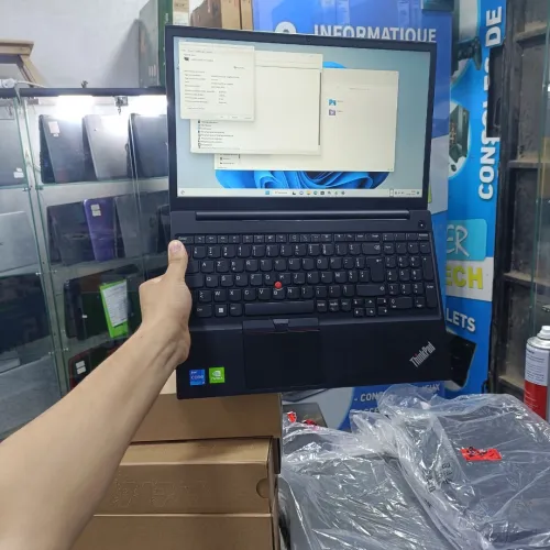 Lenovo ThinkPad E15 G2  Intel Core I5-1135G7 15.6 Inch  Nvidia_GeForce MX450 2GB DDR5