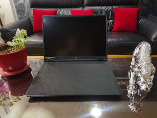 [VENDU] Acer Predator Helios Néo 18 - i9 14900HX - RTX 4070 8Go-Écran 18" QHD 165Hz-RAM 32Go SSD 1TB