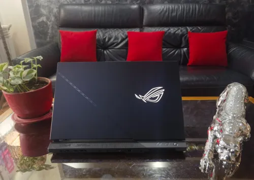 [VENDU] ASUS STRIX SCAR 17 X3D -Ryzen 9 7945HX3D-RTX 4090 16Go-Écran 17" QHD 240Hz-RAM 32Go-SSD 1TO 