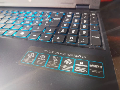 [VENDU]Acer Predator Helios 16 Neo - i9 14900HX - RTX 4070 - Écran 16" QHD 240Hz - RAM 32Go -SSD 1TB