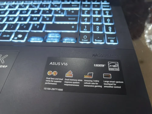 ASUS SKILLkorp -Intel core i5 - 210H - RTX 4050 6Go Écran 16" FHD 144Hz - RAM 16Go - SSD 512Go