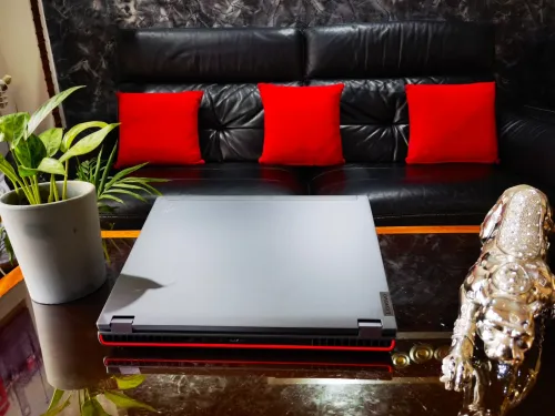 [VENDU]LENOVO THINKPAD P16 Gen 2 - i9-13950HX-RTX 3500 Ada 12GB-Écran 16" QHD 165Hz-RAM 32Go-SSD 1TB