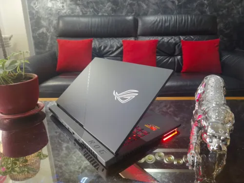 [VENDU] ASUS STRIX SCAR 17 X3D -Ryzen 9 7945HX3D-RTX 4090 16Go-Écran 17" QHD 240Hz-RAM 32Go-SSD 1TO 