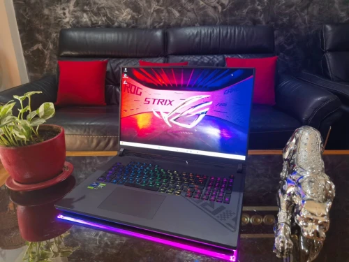 [VENDU] ASUS STRIX G18 - Intel i9 13980HX - RTX 4060 8Go - Écran 18" QHD+ 240Hz - RAM 32Go - SSD 1TB