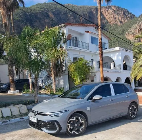 Volkswagen Golf 8 2025 R