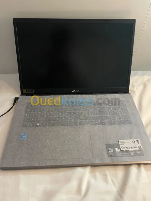 Acer aspire i3 13eme 17 pouces 