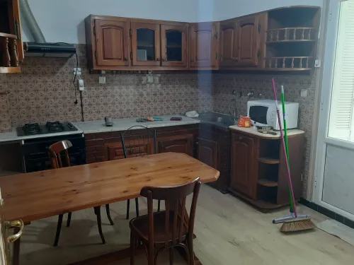 Location Appartement Niveau de villa F5 Alger Bouzareah