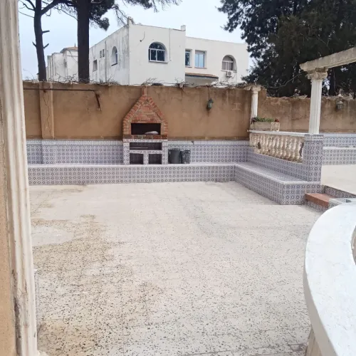 Location Appartement Niveau de villa F5 Alger Bouzareah